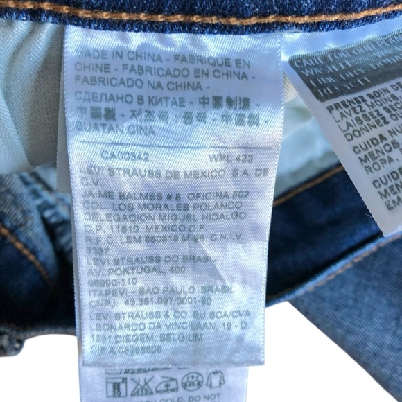 Levi’s 415 Relaxed Bootcut Size 32 Women’s Jeans - Picture 15 of 16